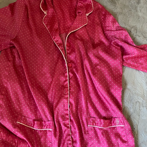 Victoria’s Secret satin pajama set - Picture 3 of 4